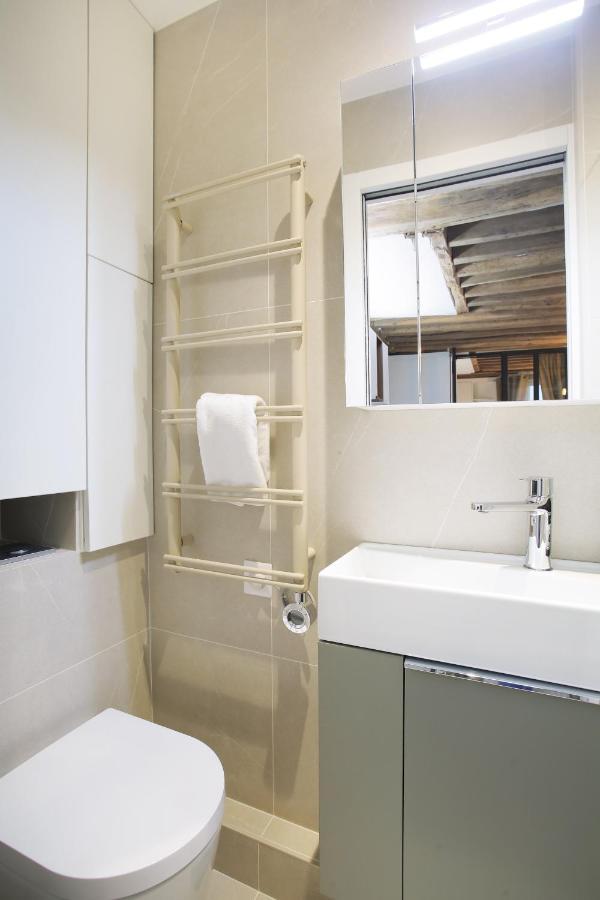 Apartment Le Marais By Studio Prestige Paryż Zewnętrze zdjęcie